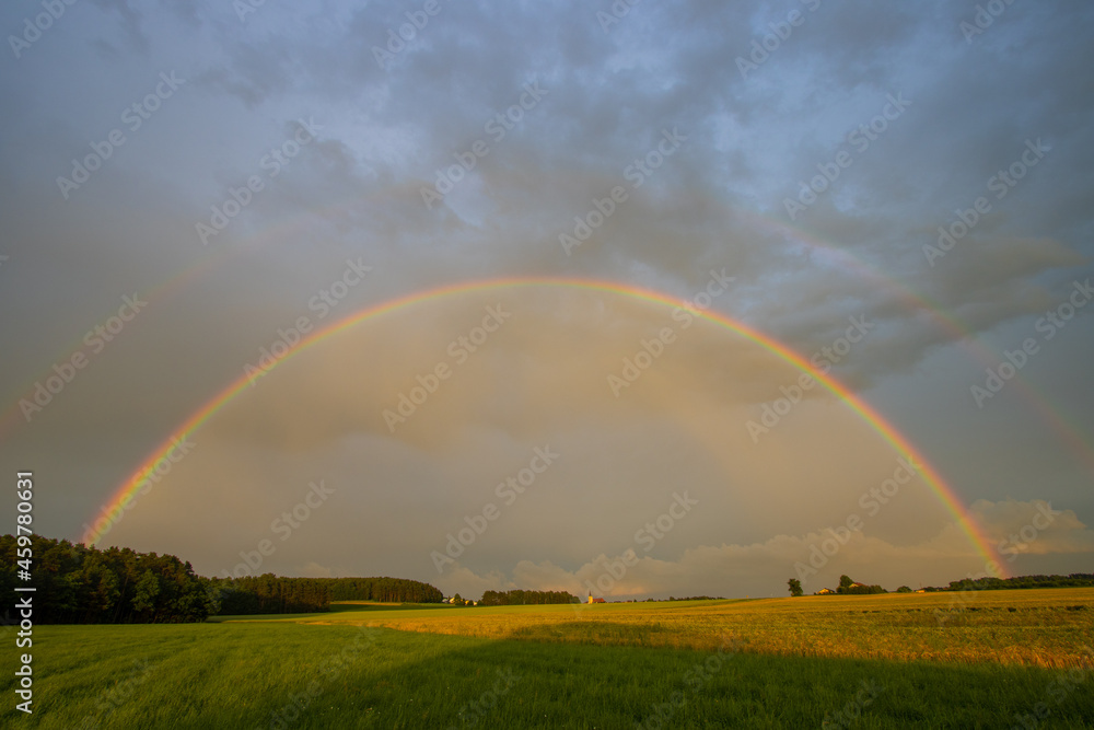 Fototapeta premium Double Rainbow over the field
