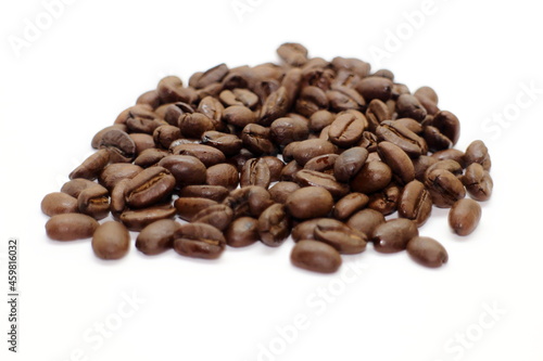 茶色の苦くて美味しいコーヒー豆 