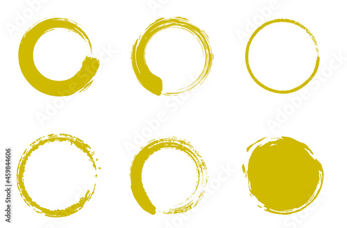 筆による丸い円形の和風素材セット