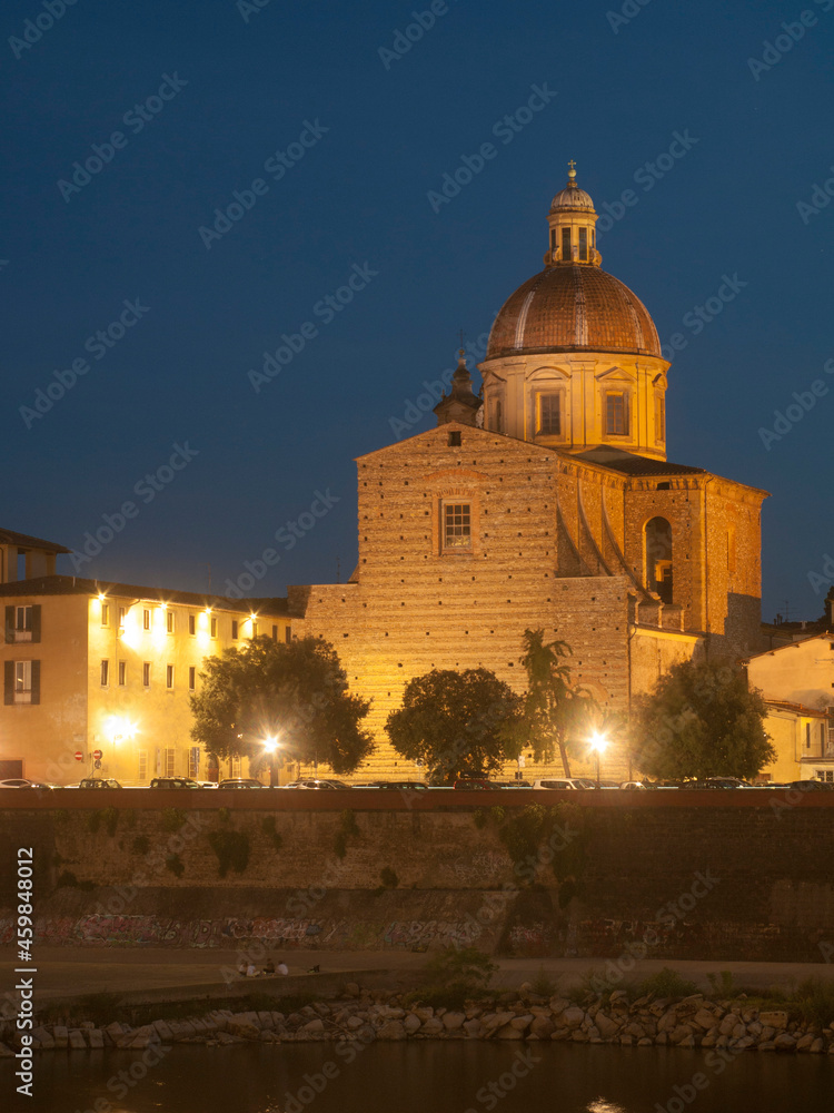Italia, Toscana, Firenze, chiesa del Cestello di notte.