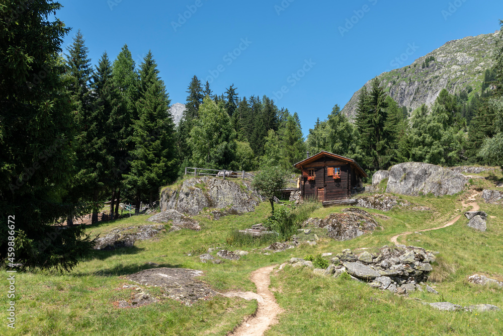 Mountain hut between Bellwald and Aspi-Titter Suspension bridge near Fieschertal Mountain hut between Bellwald and Aspi-Titter Suspension bridge near Fieschertal