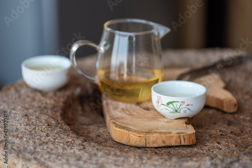 Brewing process and apparatus of Chinese Kung Fu Tea
