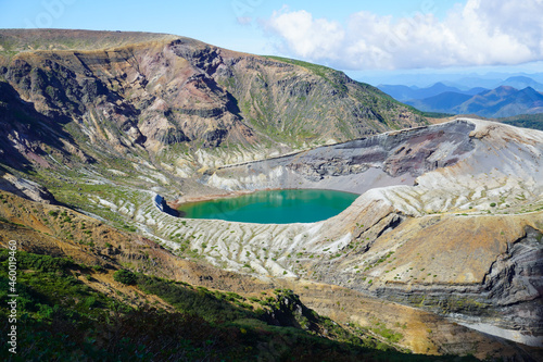 蔵王のお釜、宮城県刈田郡蔵王町/The beautiful crater lake 