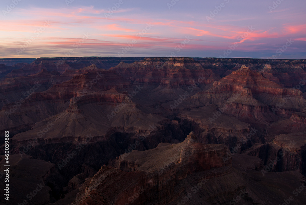 Dark time before sunrisse in the Grand Canyon