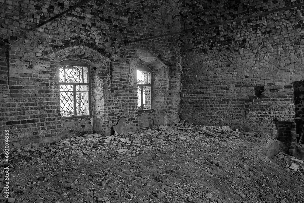 Obraz premium the interior of an abandoned Orthodox church