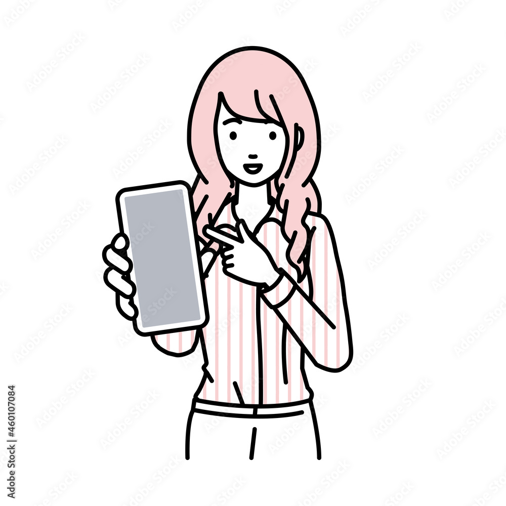 立ってスマートフォンを指差してこちらに向けて見せているブラウスの女性