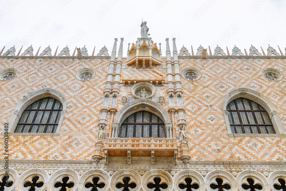 Φωτογραφία Ornamental decoration of Doges Palace, Italian: Palazzo Ducale, in Venice, Italy