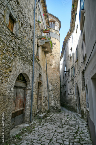 Fototapeta Naklejka Na Ścianę i Meble -  A narrow street in Carpinone, a medieval town of Molise region, Italy.