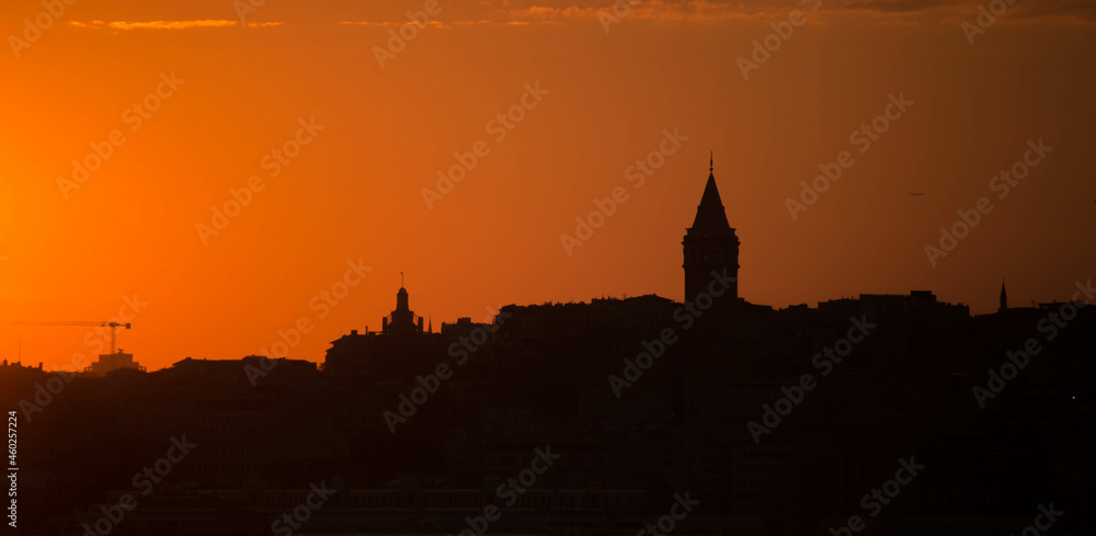Obraz premium ıstanbul bosphours galata tower istanbul sunset