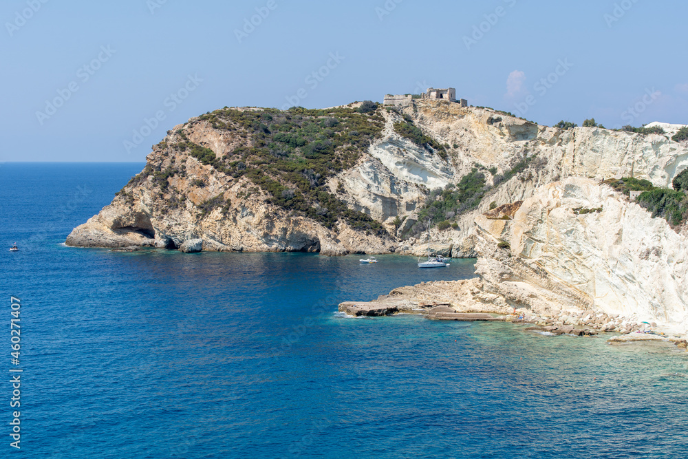 Ponza - Cala dell'Acqua