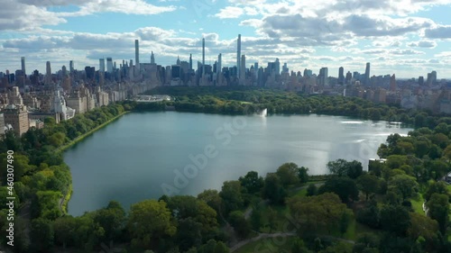 flying clockwise around reservoir in Central Park NYC
