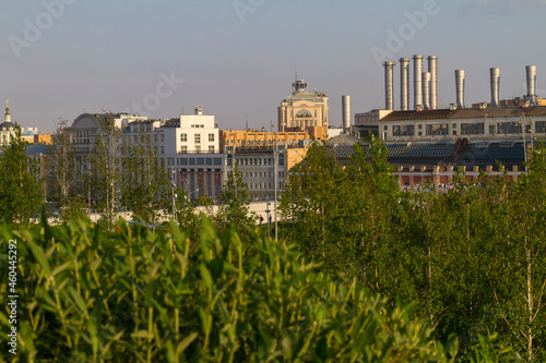 Parque Zaryadye o Zaryadye Park en la ciudad de Moscu o Moscow en el pais de Rusia o Russia