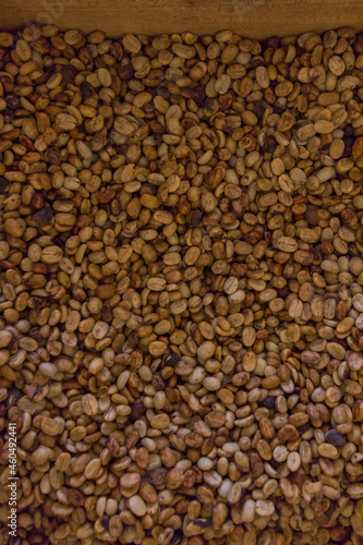 Fresh coffee that is processed by peeling for drying and roasting to give the coffee aroma and ready to be sold or exported to be processed into beverages at home and coffee shops.