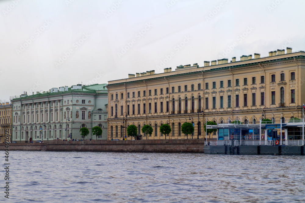 Rio o River en la ciudad de San Petersburgo o Saint Petersburg en el pais de Rusia o Russia
