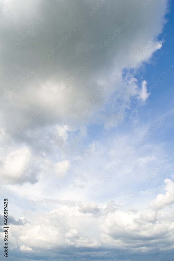 Fototapeta premium Blue sky and clouds - empty cloudscapes 