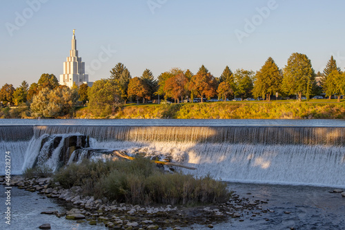 Tableau sur toile Idaho Falls, Idaho with the historic LDS Temple