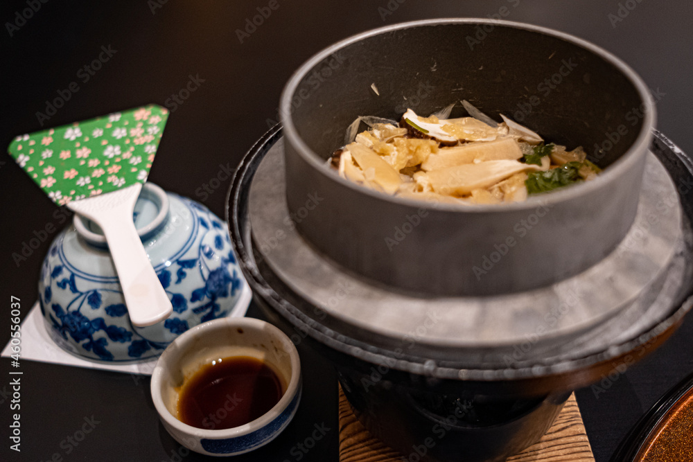 和食 香り高い松茸ご飯 和食 香り高い松茸ご飯