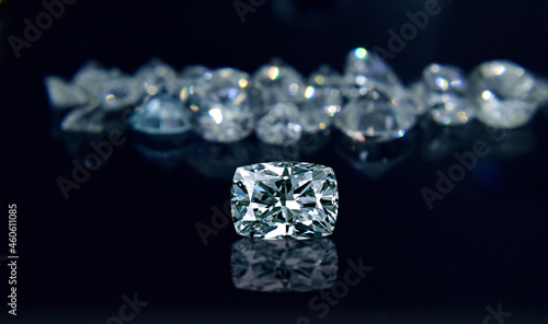 Diamonds are real diamonds for jewelry making.