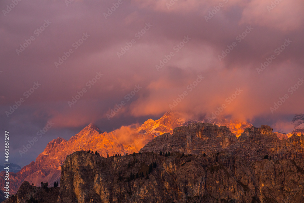 Naklejka premium Sunset in Dolomites mountains, Alps, northern Italy
