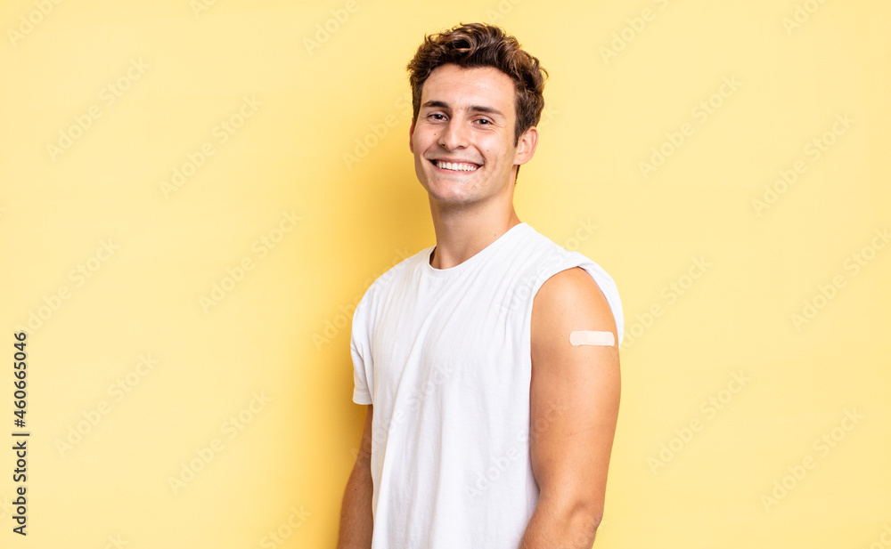 Obraz premium young handsome man. vaccine concept