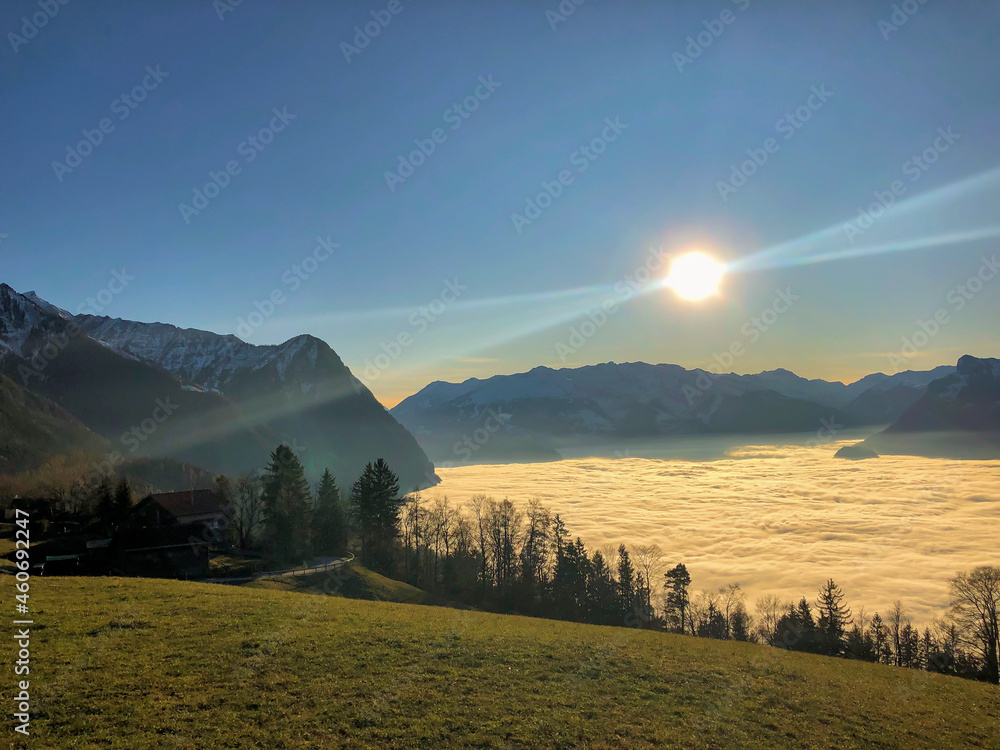 Obraz premium TRIESENBERG, LIECHTENSTEIN, DECEMBER 5, 2019 Fog over the rhine valley