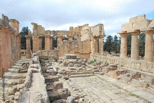 Ruines d'un temple gréco-romain en Cyrénaïque