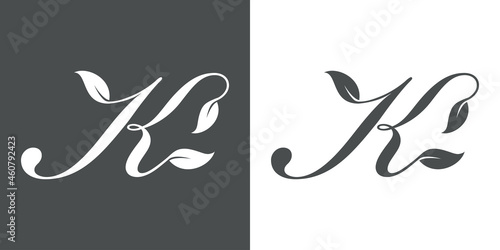 Logotipo letra inicial K con hojas de planta en fondo gris y fondo blanco