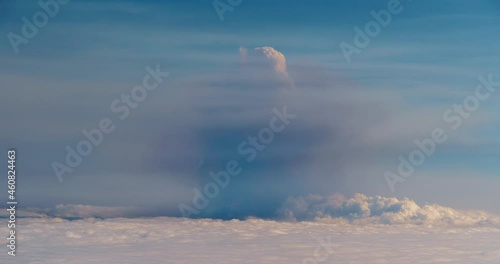 Wallpaper Mural Timelapse of volcanic eruption in La Palma Canary Islands 2021 Torontodigital.ca