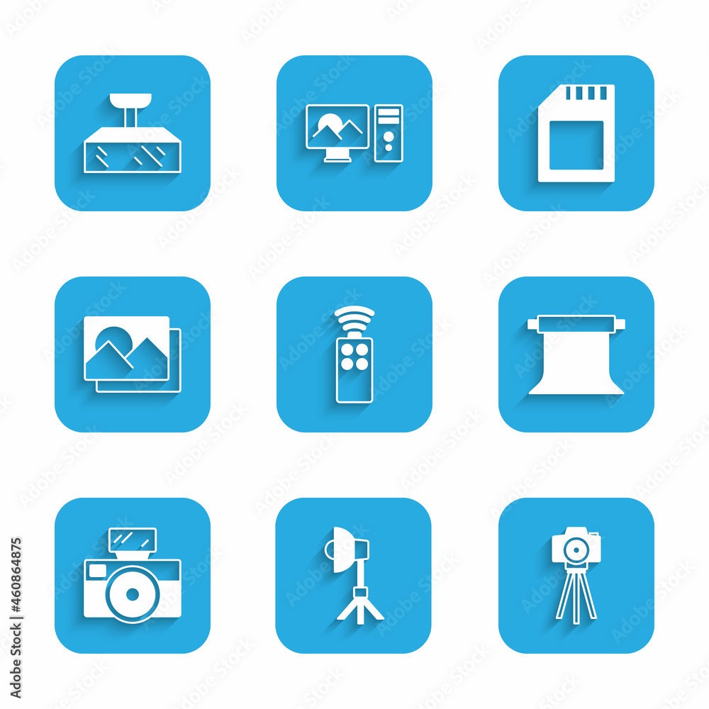 Set Remote control for camera, Softbox light, Photo, Empty photo studio, with flash, frame, SD card and icon. Vector Set Remote control for camera, Softbox light, Photo, Empty photo studio, with flash, frame, SD card and icon. Vector