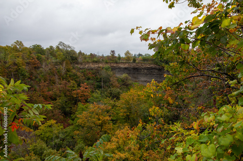 Devil's Punchbowl Conservation Area, ON, Canada photo