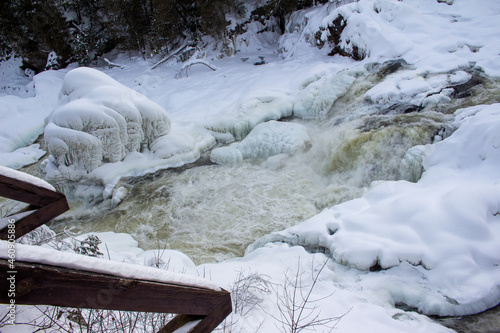 Chutes de Plaisance, QC, Canada in Winter © NZP Chasers