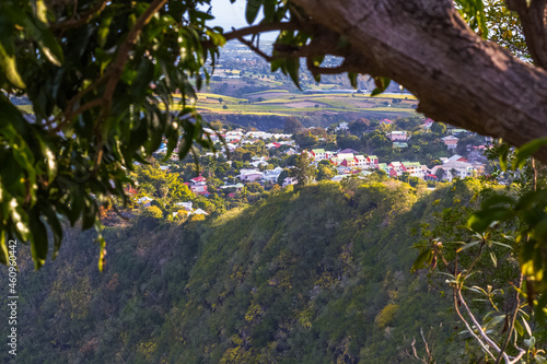 Village de la Ravine des Cabris, île de la Réunion  photo