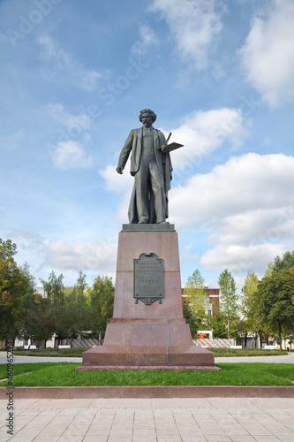 Moscow, Russia - September 29, 2021: Monument to the Russian painter Ilya Repin in Square on Bolotnaya Square. Author - sculptor Matvey Manizer. It was opened in 1958