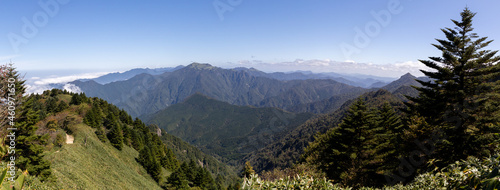石鎚山（愛媛県）から見た瓶ヶ森