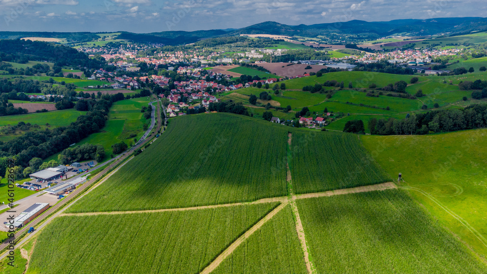 Spätsommerliche Getreideernte bei Schmalkalden - Thüringen - Deutschland