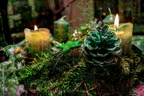 Adventskranz mit Musterkerzen