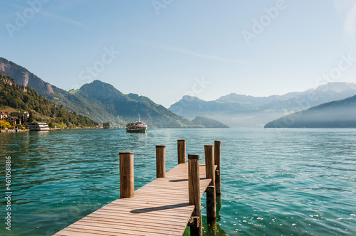 Weggis, Vierwaldstättersee, Seeufer, See, Schifffahrt, Seerundfahrt, Schiff, Uferweg, Wanderweg, Bürgenstock, Vitznau, Alpen, Bürgenberg, Sommer, Herbst, Luzern, Schweiz