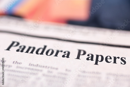 Canvastavla Pandora Papers written newspaper