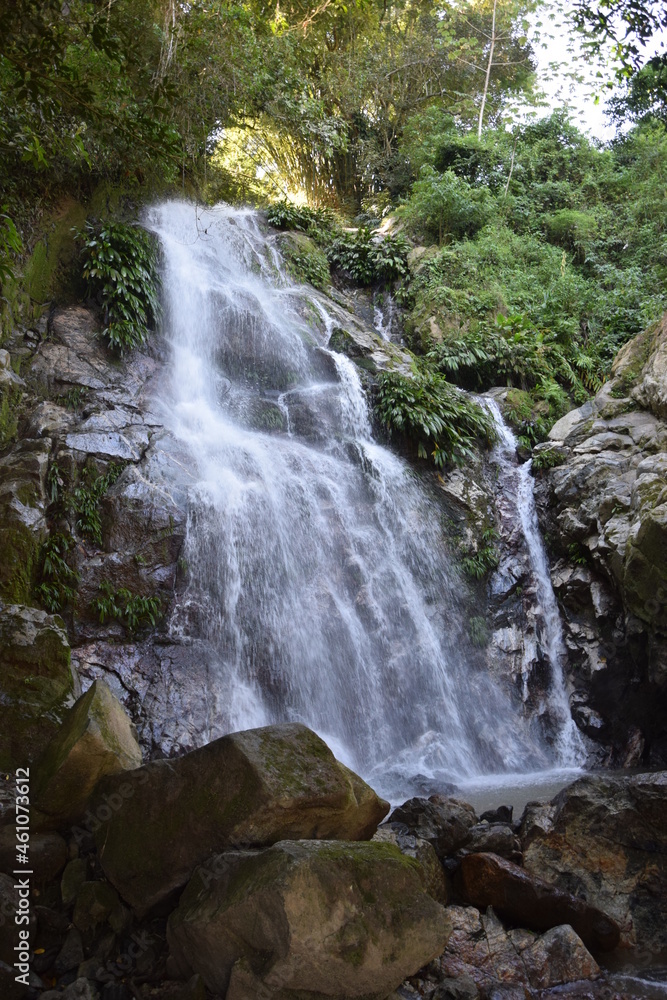 Wasserfall in Kolumbien im Landesinneren