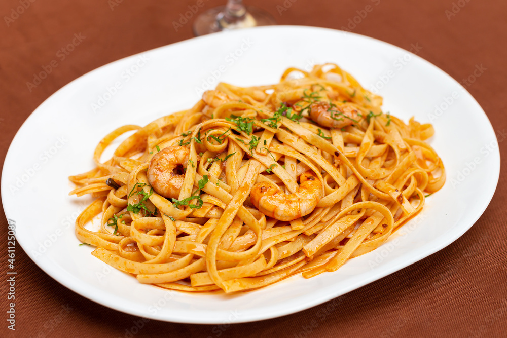 Pasta con camarones