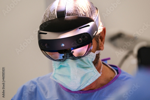 Chirurgie en réalité augmentée