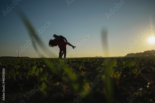 silhouette of lovers at sunset