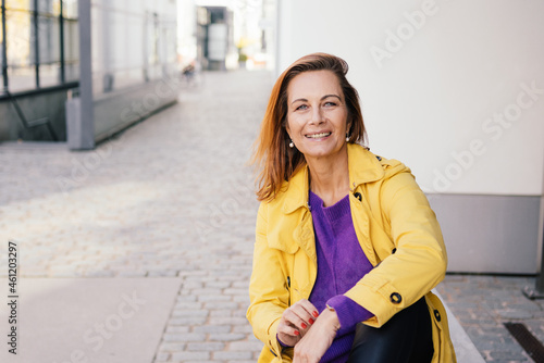Canvas Print Happy motivated middle-aged woman with a vivacious smile