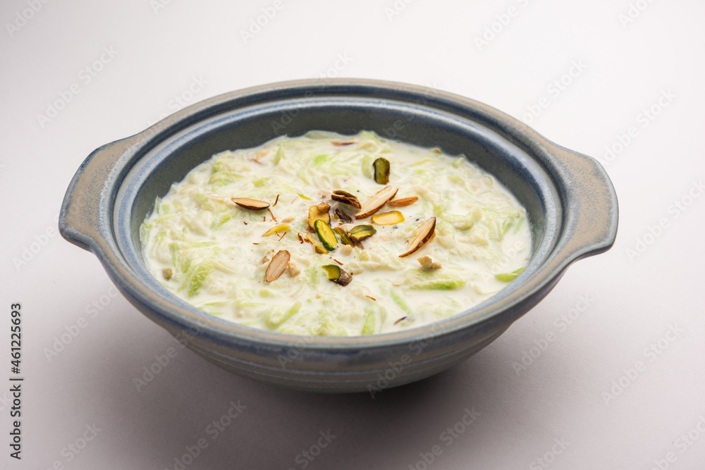 Lauki kheer or bottle gourd porridge or doodhi payasam Lauki kheer or bottle gourd porridge or doodhi payasam