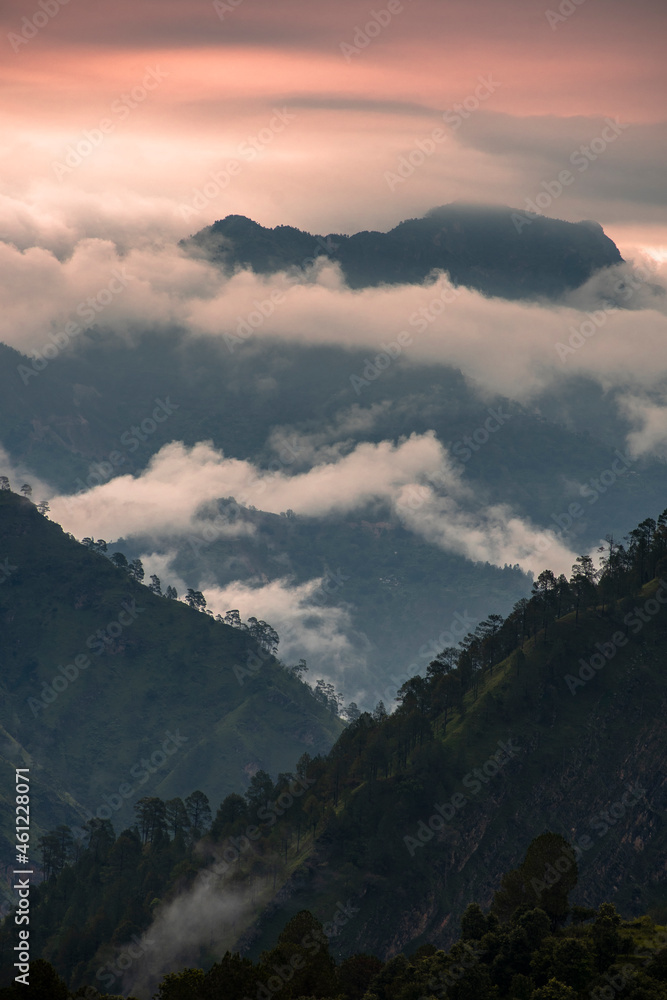 Fototapeta premium Clouds come and go the Mountain remains