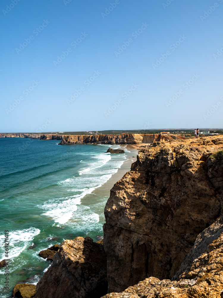 Obraz premium Steep coast at Praia do Tonel Sagres, Algarve, Portugal,