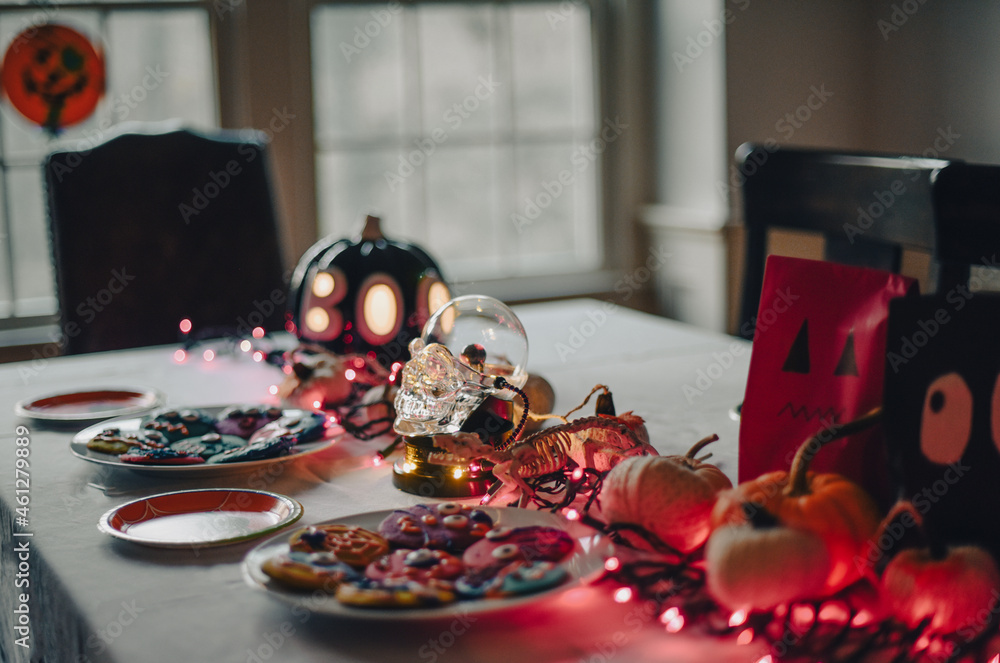 Halloween table decoration