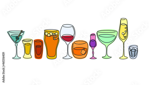 One line drawing vermouth whiskey vodka liquor red wine tequila champagne rum beer martini glass in row. Cartoon graphic sketch. Continuous line way. Hand drawn party drinks concept. Freehand drawing