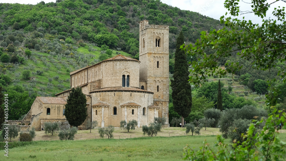 L'Abbazia di Sant'Antimo a Castelnuovo dell'Abate in provincia di Siena, Toscana, Italia.