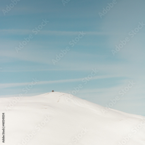 paysage des deux-alpes dans l'Oisans et le massif des écrins dans les alpes en france © jef 77